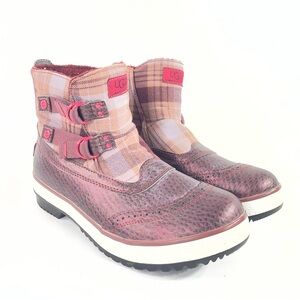 UGG Women's Marais Plaid Wool Waterproof Lined Boots Size 9